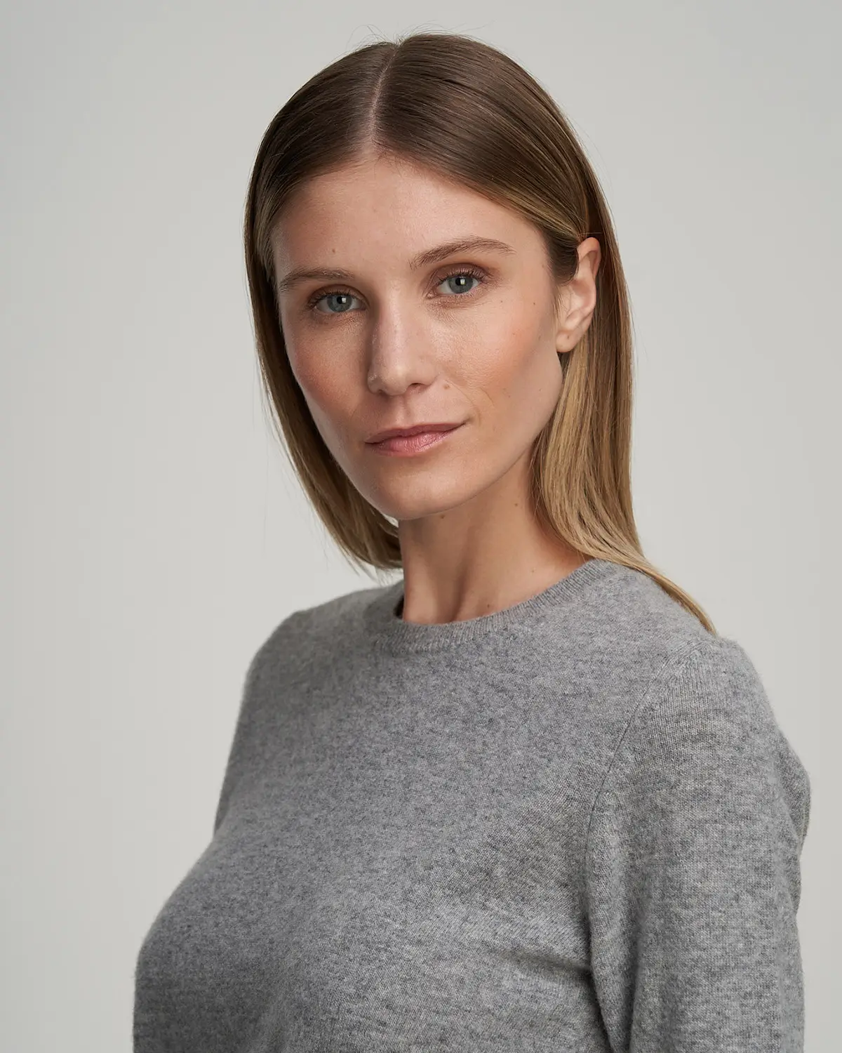 dmd.eu - AZZURRA - Grigio dettaglio vitoria girocollo grigio